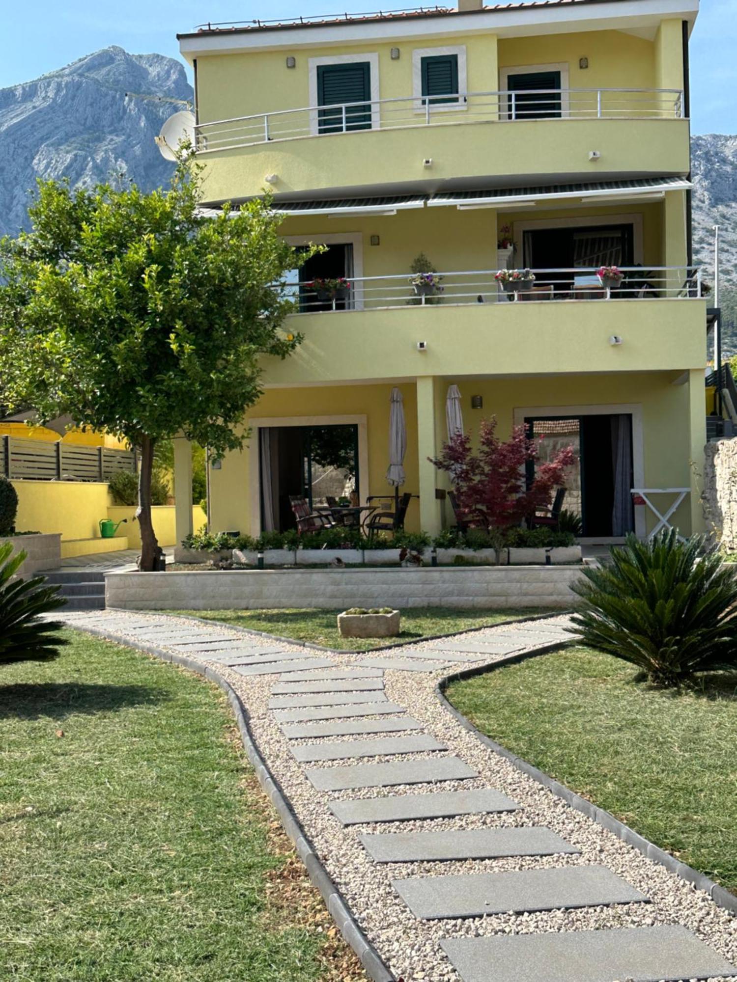 Apartmani Dora I Kati أوروبيتش المظهر الخارجي الصورة