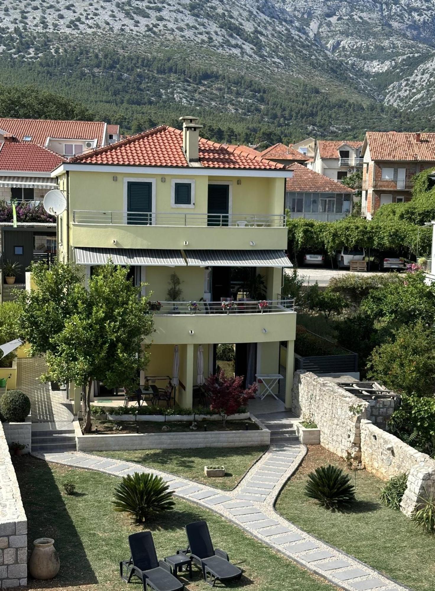 Apartmani Dora I Kati أوروبيتش المظهر الخارجي الصورة