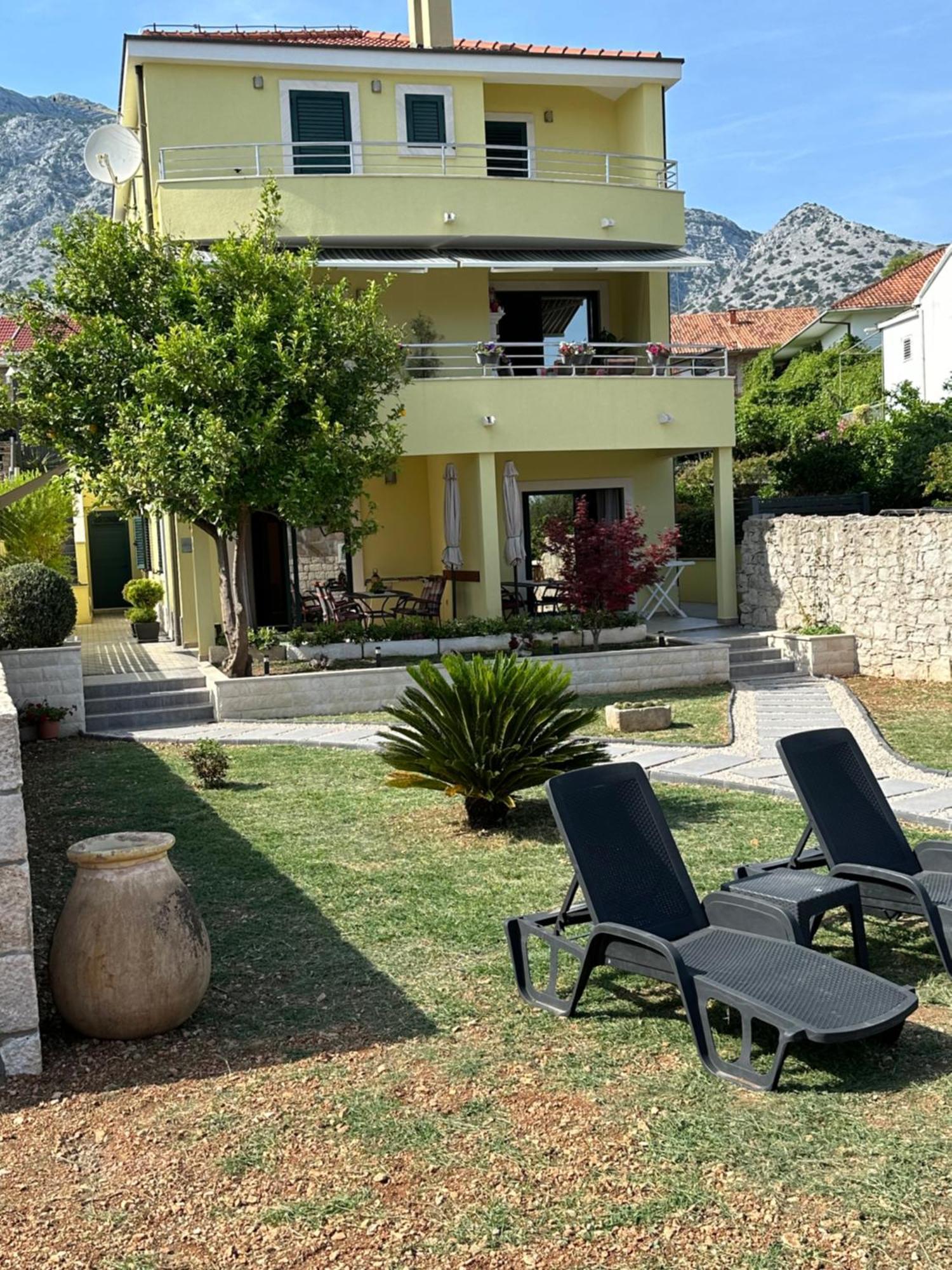 Apartmani Dora I Kati أوروبيتش المظهر الخارجي الصورة