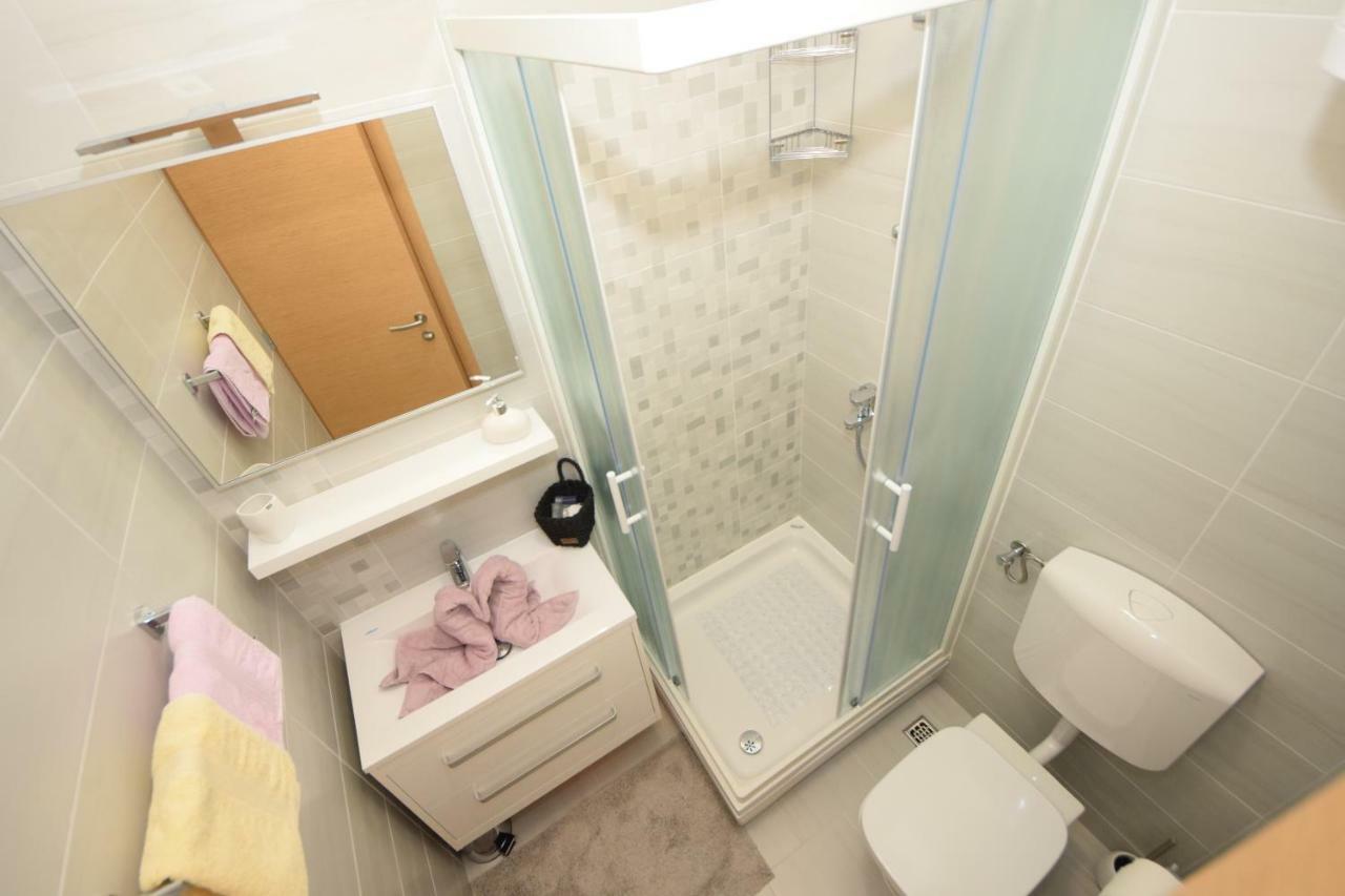 Apartmani Dora I Kati أوروبيتش المظهر الخارجي الصورة